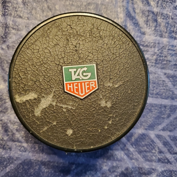 Tag Heuer Women's Vintage Gold Toned Stainless Steel Quartz Wristwatch - Picture 7 of 7